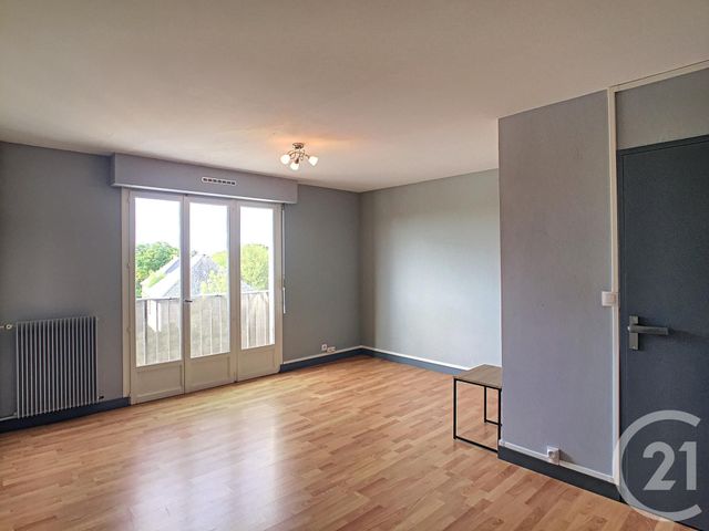 Studio à louer - 1 pièce - 28.04 m2 - TOURS - 37 - CENTRE - Century 21 Agence Maginot Studio à louer - 1 pièce - 28.04 m2 - TOURS - 37 - CENTRE - Century 21 Agence Maginot