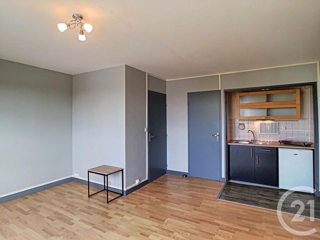 Studio à louer - 1 pièce - 28.04 m2 - TOURS - 37 - CENTRE - Century 21 Agence Maginot Studio à louer - 1 pièce - 28.04 m2 - TOURS - 37 - CENTRE - Century 21 Agence Maginot