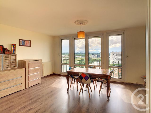 Afficher la photo en grand Appartement F3 à vendre - 3 pièces - 71.86 m2 - TOURS - 37 - CENTRE - Century 21 Agence Maginot