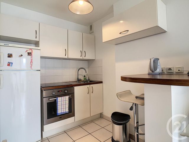 Afficher la photo en grand Appartement T2 à vendre - 2 pièces - 50.0 m2 - TOURS - 37 - CENTRE - Century 21 Agence Maginot