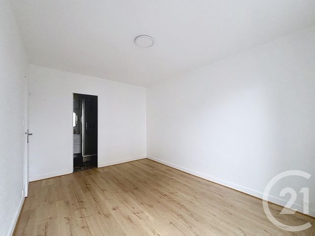 Appartement F2 à vendre - 2 pièces - 43.01 m2 - ST CYR SUR LOIRE - 37 - CENTRE - Century 21 Agence Maginot