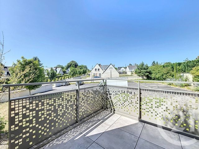 Appartement T3 à vendre - 3 pièces - 61.53 m2 - ST CYR SUR LOIRE - 37 - CENTRE - Century 21 Agence Maginot