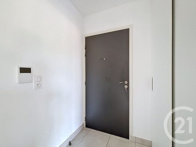 Appartement T3 à vendre - 3 pièces - 61.53 m2 - ST CYR SUR LOIRE - 37 - CENTRE - Century 21 Agence Maginot