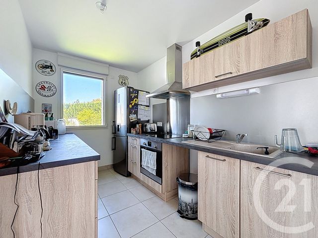 Appartement T3 à vendre - 3 pièces - 61.53 m2 - ST CYR SUR LOIRE - 37 - CENTRE - Century 21 Agence Maginot