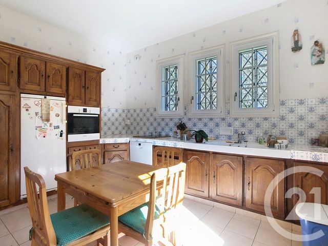 maison à vendre - 8 pièces - 266.01 m2 - VILLEDOMER - 37 - CENTRE - Century 21 Agence Maginot