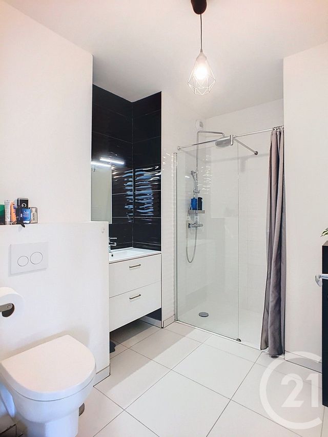 Appartement F2 à vendre - 2 pièces - 43.74 m2 - ST CYR SUR LOIRE - 37 - CENTRE - Century 21 Agence Maginot