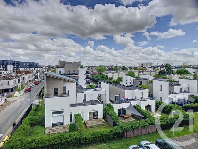 Afficher la photo en grand Appartement F3 à vendre - 3 pièces - 67.8 m2 - TOURS - 37 - CENTRE - Century 21 Agence Maginot