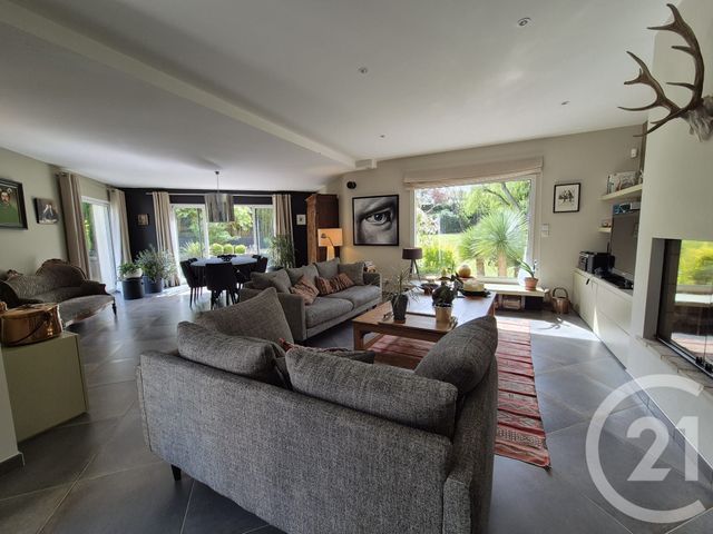 Afficher la photo en grand maison à vendre - 8 pièces - 290.0 m2 - BALLAN MIRE - 37 - CENTRE - Century 21 Agence Maginot