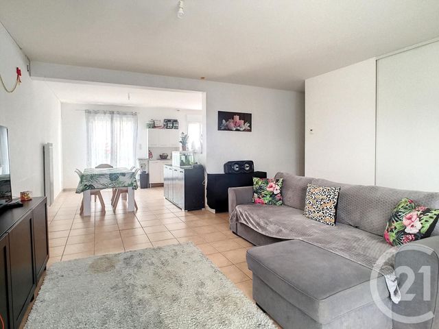 Appartement T3 à louer - 3 pièces - 71.34 m2 - MONNAIE - 37 - CENTRE - Century 21 Agence Maginot