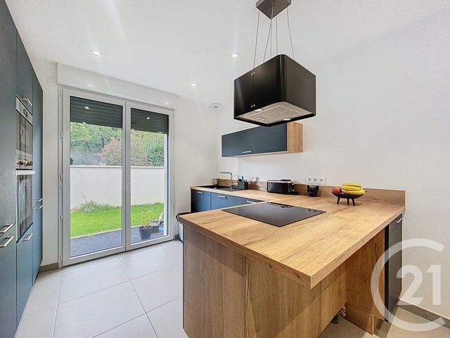 maison à louer - 6 pièces - 124.21 m2 - ST CYR SUR LOIRE - 37 - CENTRE - Century 21 Agence Maginot