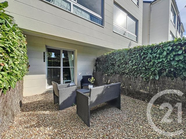 Afficher la photo en grand Appartement Studio à louer - 1 pièce - 24.08 m2 - TOURS - 37 - CENTRE - Century 21 Agence Maginot