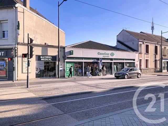 Afficher la photo en grand Appartement T3 à louer - 3 pièces - 65.4 m2 - TOURS - 37 - CENTRE - Century 21 Agence Maginot