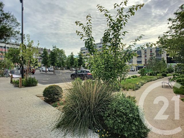 Afficher la photo en grand Appartement T3 à louer - 3 pièces - 65.4 m2 - TOURS - 37 - CENTRE - Century 21 Agence Maginot