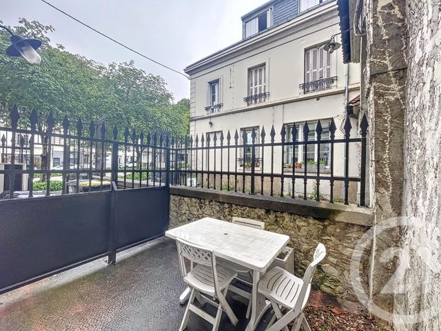 Afficher la photo en grand Appartement Studio à louer - 1 pièce - 21.45 m2 - TOURS - 37 - CENTRE - Century 21 Agence Maginot