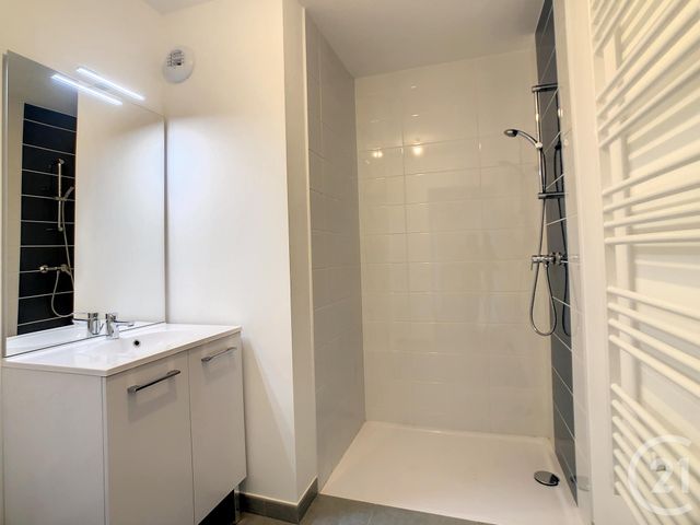 Afficher la photo en grand Appartement T3 à louer - 3 pièces - 52.69 m2 - LA RICHE - 37 - CENTRE - Century 21 Agence Maginot