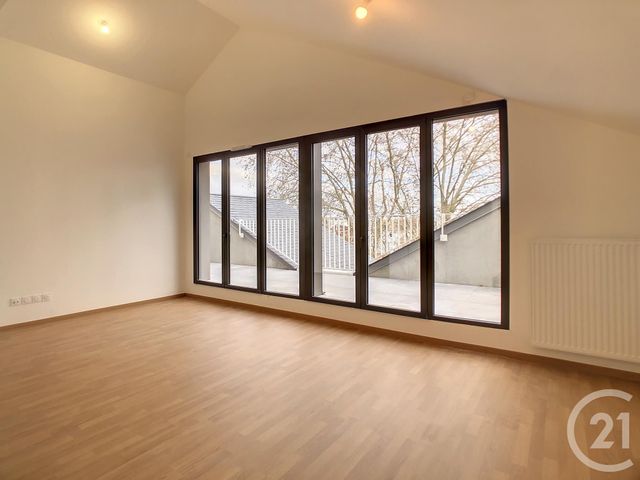 Afficher la photo en grand Appartement T3 à louer - 3 pièces - 52.69 m2 - LA RICHE - 37 - CENTRE - Century 21 Agence Maginot