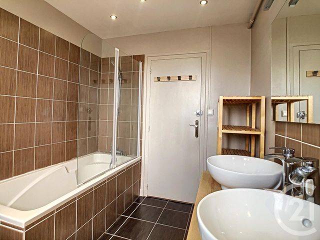 Appartement T3 à louer - 3 pièces - 77.07 m2 - TOURS - 37 - CENTRE - Century 21 Agence Maginot