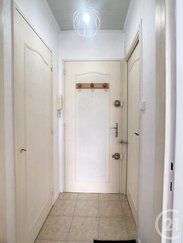 Appartement Studio à louer - 1 pièce - 23.19 m2 - TOURS - 37 - CENTRE - Century 21 Agence Maginot