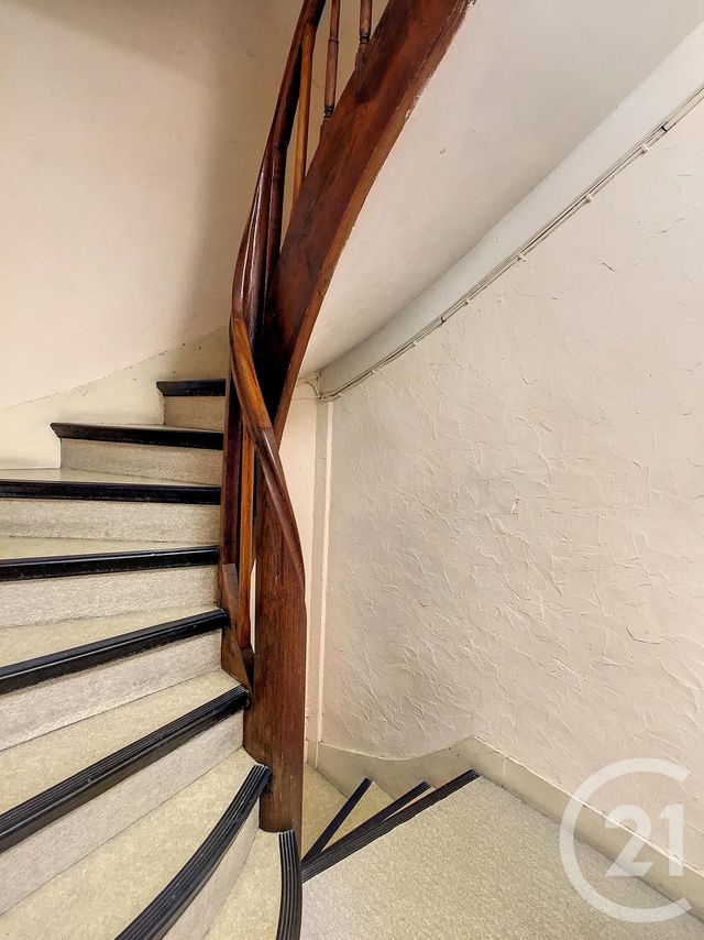 Appartement Studio à louer - 1 pièce - 20.12 m2 - TOURS - 37 - CENTRE - Century 21 Agence Maginot