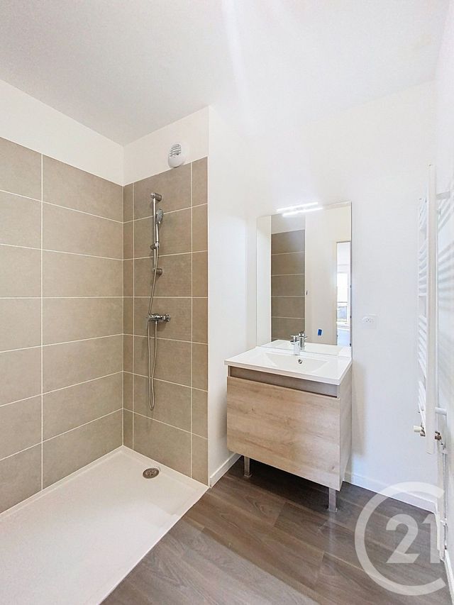 Appartement T3 à louer - 3 pièces - 59.42 m2 - TOURS - 37 - CENTRE - Century 21 Agence Maginot