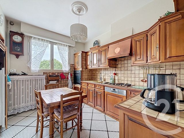 maison à vendre - 7 pièces - 102.35 m2 - ST CYR SUR LOIRE - 37 - CENTRE - Century 21 Agence Maginot