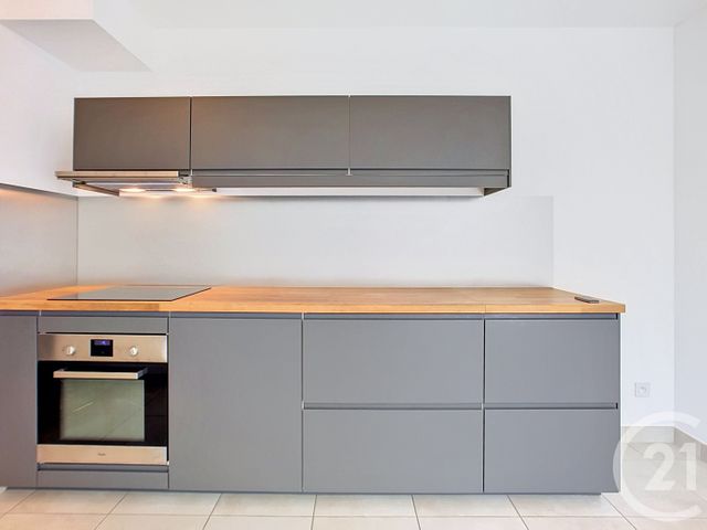 Appartement T3 à louer - 3 pièces - 65.13 m2 - TOURS - 37 - CENTRE - Century 21 Agence Maginot