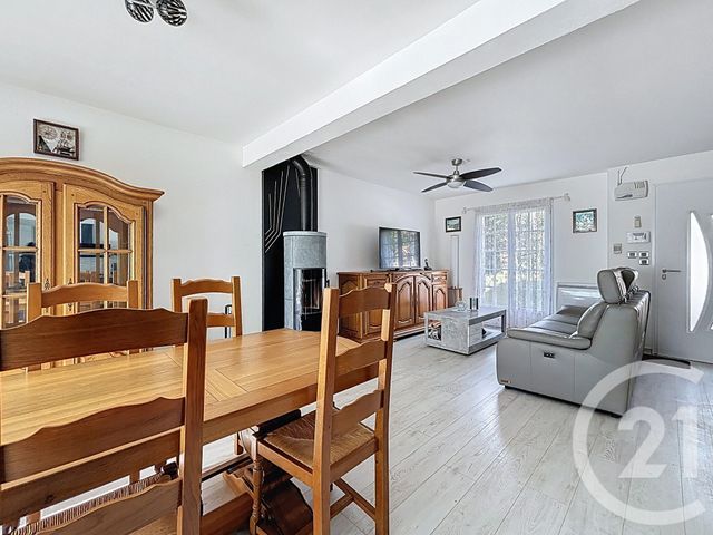 maison à vendre - 6 pièces - 135.38 m2 - ST ANTOINE DU ROCHER - 37 - CENTRE - Century 21 Agence Maginot