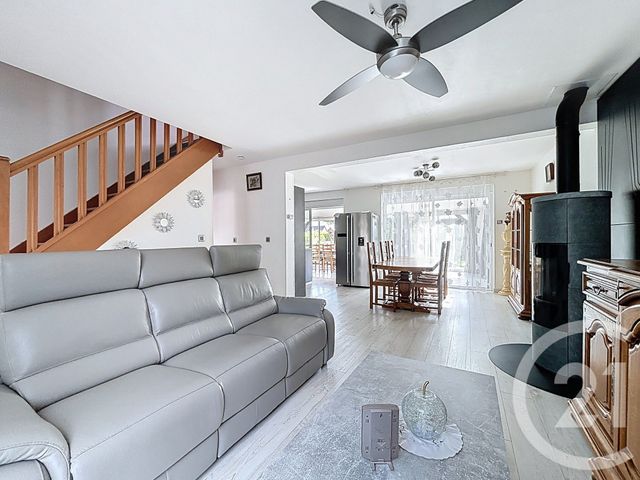 maison à vendre - 6 pièces - 135.38 m2 - ST ANTOINE DU ROCHER - 37 - CENTRE - Century 21 Agence Maginot