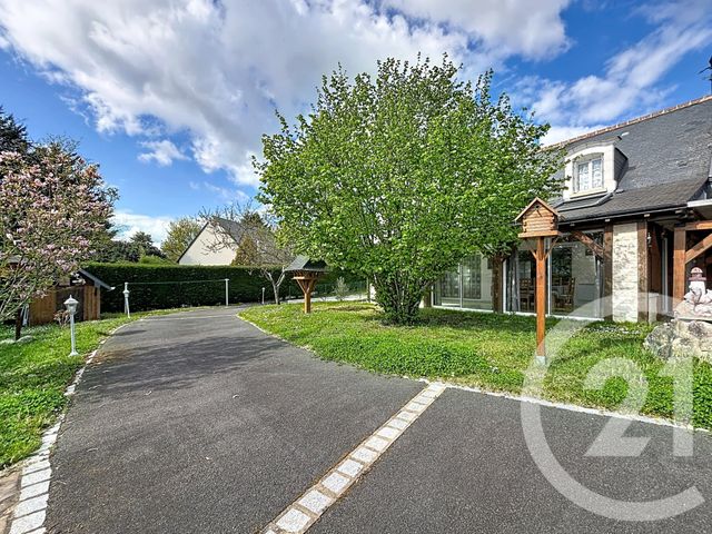maison à vendre - 6 pièces - 135.38 m2 - ST ANTOINE DU ROCHER - 37 - CENTRE - Century 21 Agence Maginot