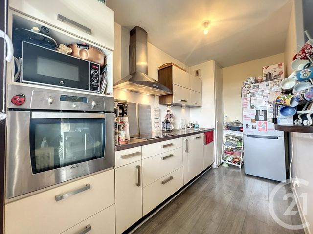 Appartement F3 à louer - 3 pièces - 73.29 m2 - LA VILLE AUX DAMES - 37 - CENTRE - Century 21 Agence Maginot