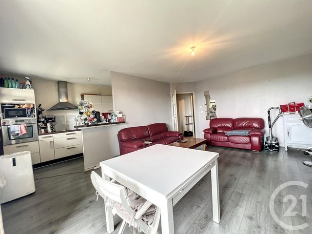 Appartement F3 à louer - 3 pièces - 73.29 m2 - LA VILLE AUX DAMES - 37 - CENTRE - Century 21 Agence Maginot