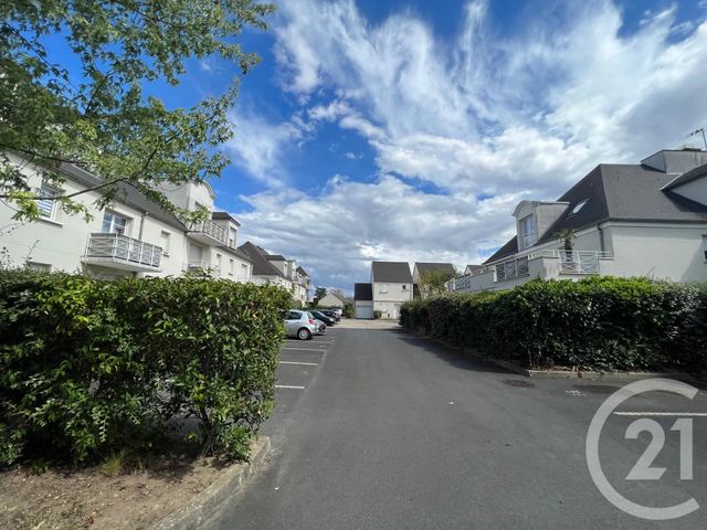 Appartement F3 à louer - 3 pièces - 73.29 m2 - LA VILLE AUX DAMES - 37 - CENTRE - Century 21 Agence Maginot