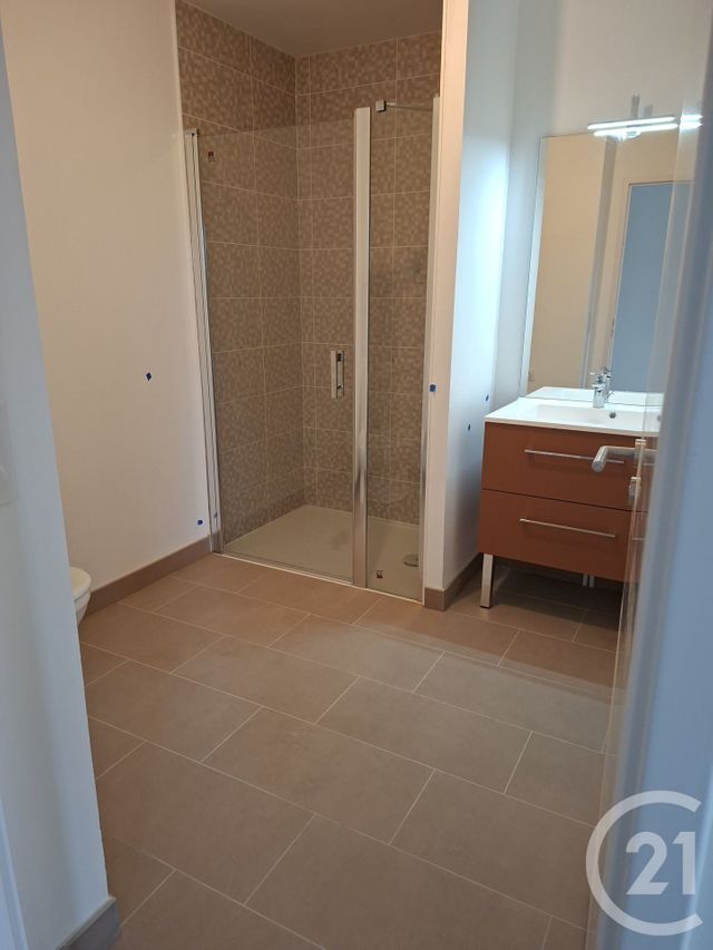 Appartement T2 à louer - 2 pièces - 45.13 m2 - PARCAY MESLAY - 37 - CENTRE - Century 21 Agence Maginot