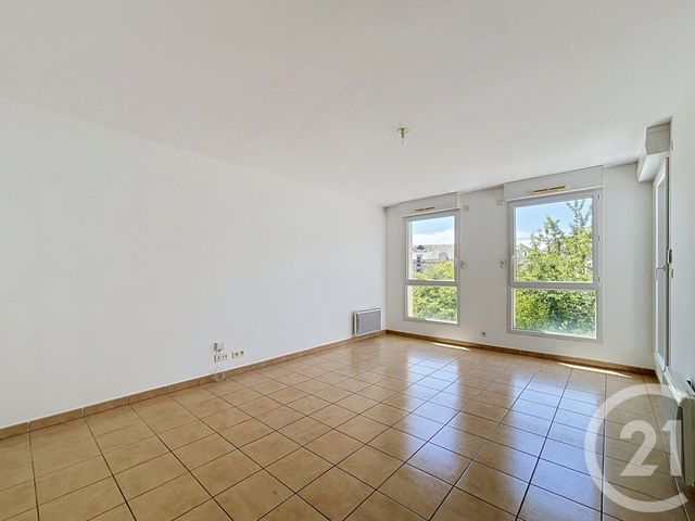 Appartement F3 à vendre - 3 pièces - 64.03 m2 - ST CYR SUR LOIRE - 37 - CENTRE - Century 21 Agence Maginot