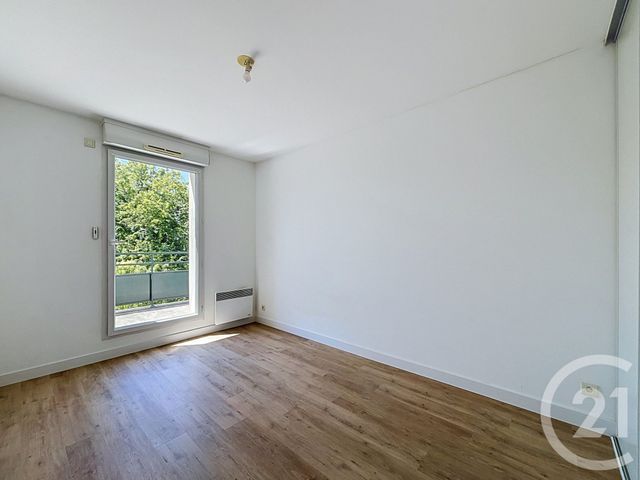 Appartement F3 à vendre - 3 pièces - 64.03 m2 - ST CYR SUR LOIRE - 37 - CENTRE - Century 21 Agence Maginot