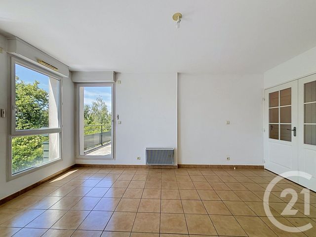 Appartement F3 à vendre - 3 pièces - 64.03 m2 - ST CYR SUR LOIRE - 37 - CENTRE - Century 21 Agence Maginot