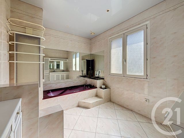 maison à vendre - 6 pièces - 196.0 m2 - LA MEMBROLLE SUR CHOISILLE - 37 - CENTRE - Century 21 Agence Maginot