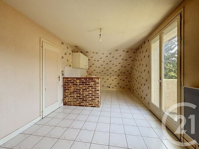 maison à vendre - 6 pièces - 196.0 m2 - LA MEMBROLLE SUR CHOISILLE - 37 - CENTRE - Century 21 Agence Maginot
