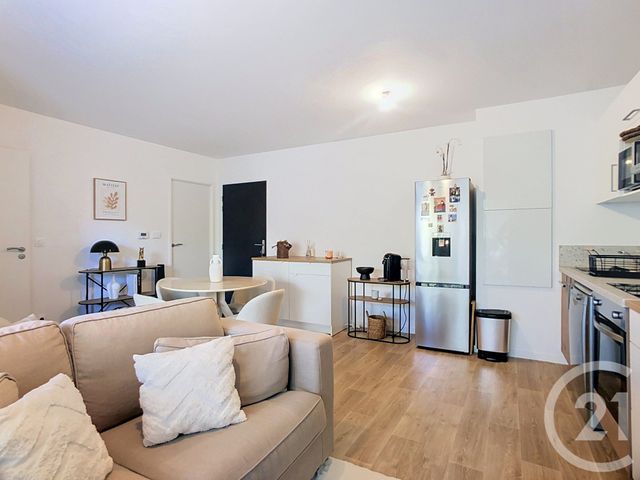 Appartement T2 à louer - 2 pièces - 42.2 m2 - TOURS - 37 - CENTRE - Century 21 Agence Maginot