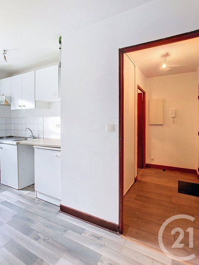 Appartement Studio à vendre - 1 pièce - 31.75 m2 - JOUE LES TOURS - 37 - CENTRE - Century 21 Agence Maginot