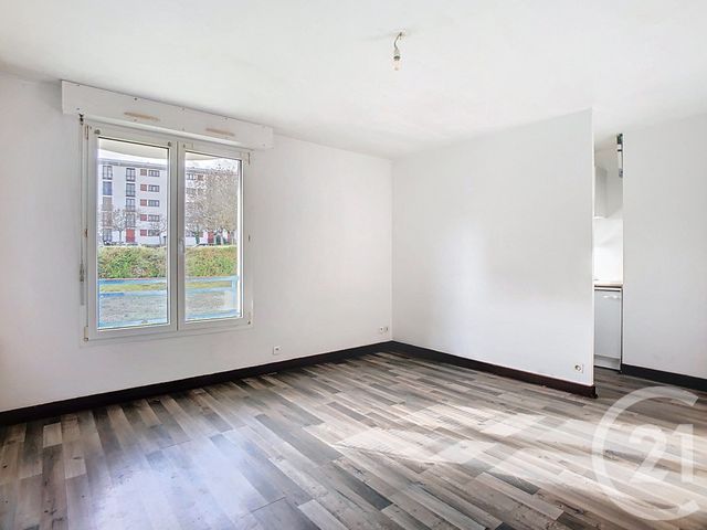 Appartement Studio à vendre - 1 pièce - 31.75 m2 - JOUE LES TOURS - 37 - CENTRE - Century 21 Agence Maginot