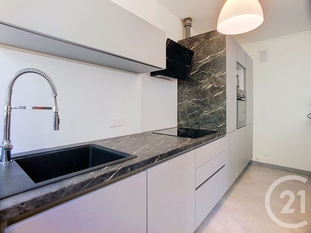 Appartement T4 à louer - 4 pièces - 69.61 m2 - TOURS - 37 - CENTRE - Century 21 Agence Maginot