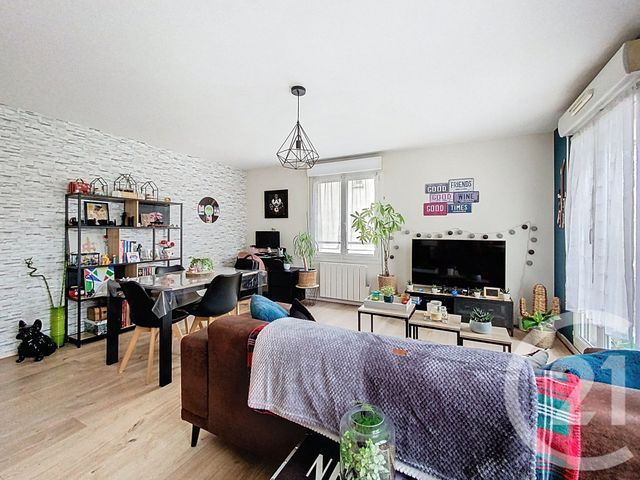 Appartement T3 à louer - 3 pièces - 68.82 m2 - NOTRE DAME D OE - 37 - CENTRE - Century 21 Agence Maginot