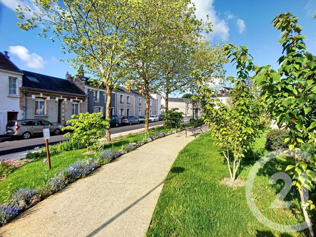 Appartement Duplex à louer - 4 pièces - 98.0 m2 - TOURS - 37 - CENTRE - Century 21 Agence Maginot